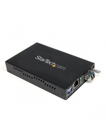 StarTech.com 1000 Mbps Gigabit Single Mode Fiber Media Converter LC 40