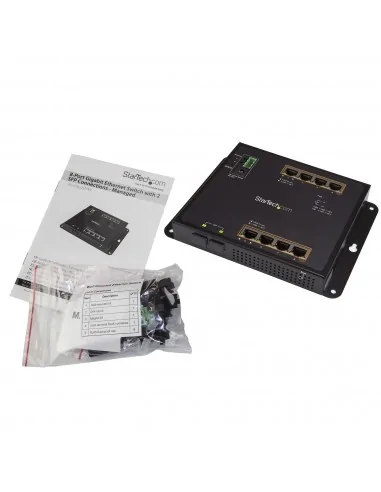 StarTech.com Industrial 8 Port Gigabit PoE+ Switch w/2 SFP MSA Slots -