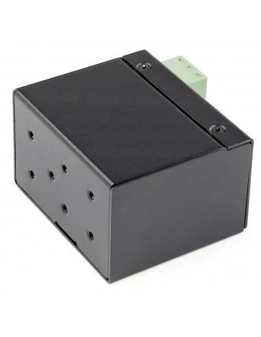 StarTech.com Industrial Fiber to Ethernet Media Converter - 100Mbps SF