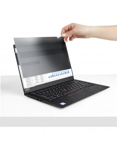 StarTech.com 15.6-inch 16:9 Laptop Privacy Filter, Anti-Glare Privacy