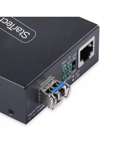 StarTech.com Single-Mode (SM) LC Fiber Media Converter for 10/100/1000 2