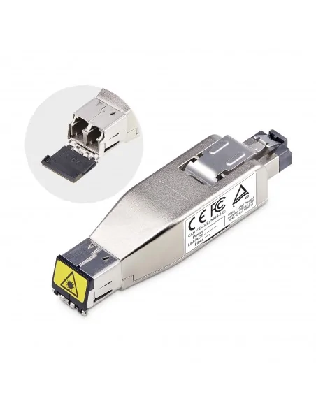 StarTech.com Gigabit Fiber to RJ45 Ethernet Media Converter Dongle, Op